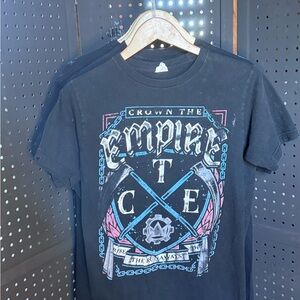 Crown the empire 👑